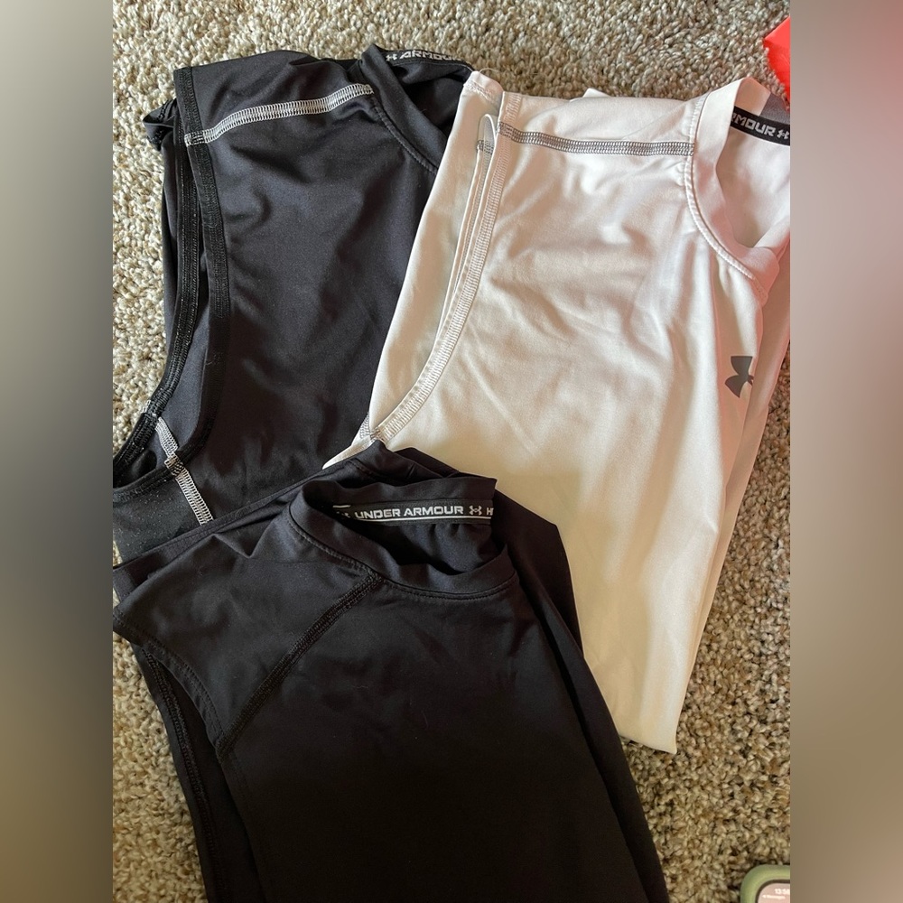 Sleeveless compression tops